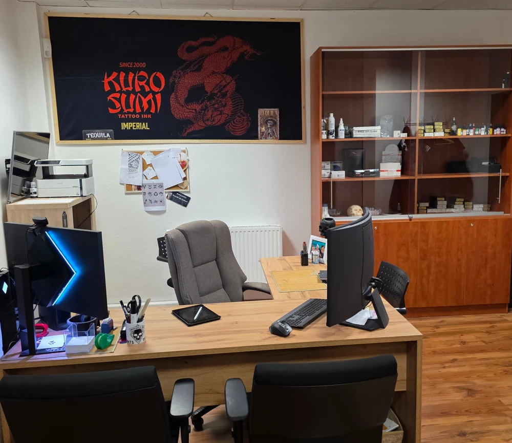 kundentresen-besprechungsbereich-saints-tattoo-pirna